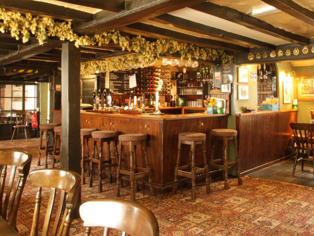 Rose And Crown B&B Burwash Bagian luar foto